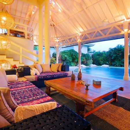 La Villa Oberoi เซมินยัค ภายนอก รูปภาพ